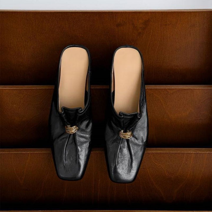 Women Elegant Leather Mules with Square Cap, Soft Pleating Effect and Decorative Metallic Cord Mune Fashion