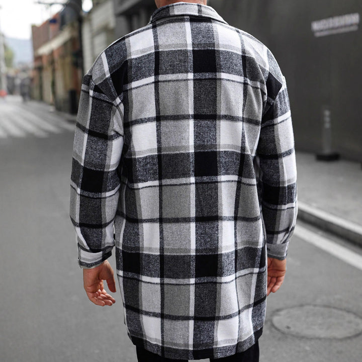 Men's checked longline overshirt with patch chest pockets and button placket Mune Fashion