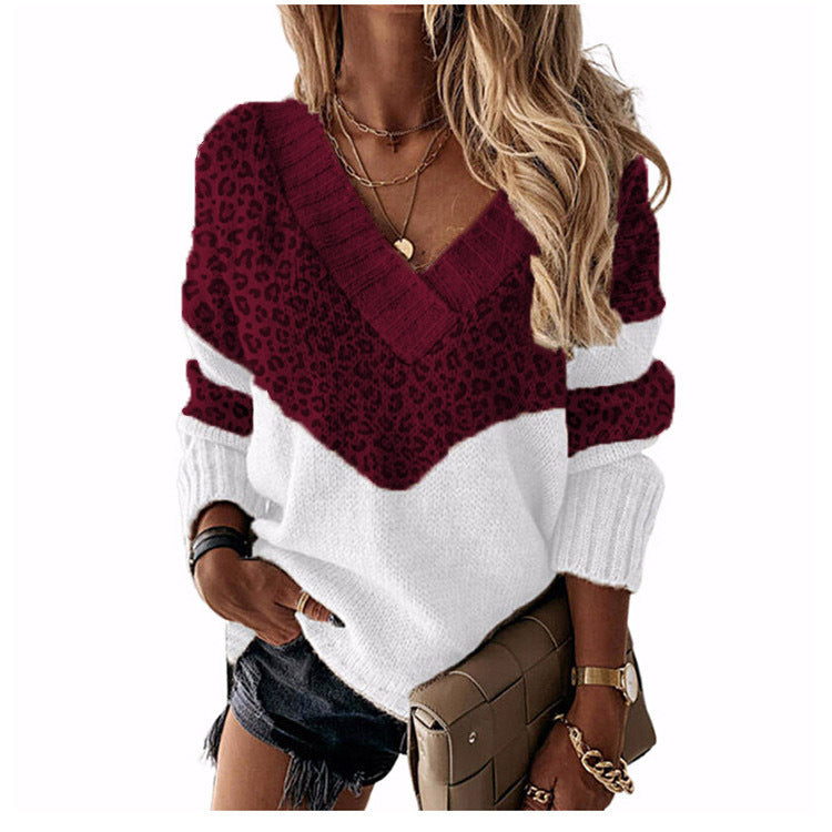 Women’s V-neck knitted pullover with chevron pattern and oversized fit Mune Fashion