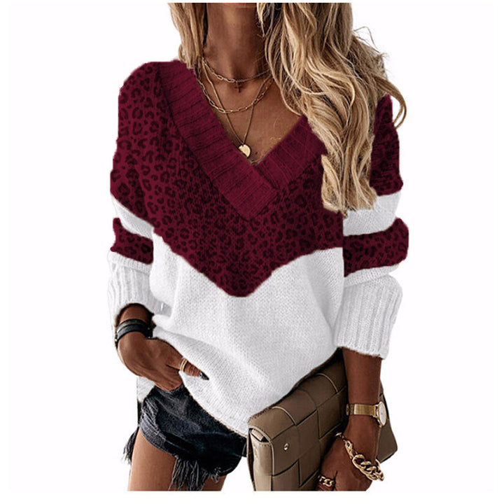 Women’s V-neck knitted pullover with chevron pattern and oversized fit Mune Fashion