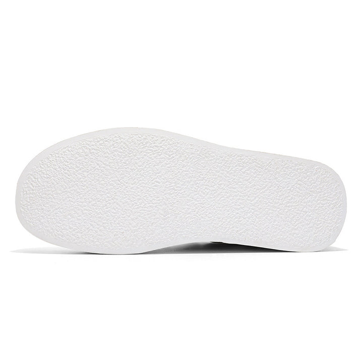 Women’s Low-Top Sneaker with Embroidered Butterfly Pattern and Structured Toe Cap Mune Fashion
