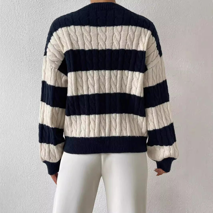 Women's striped chunky knit sweater with cable pattern, deep V-neck and oversized fit Mune Fashion
