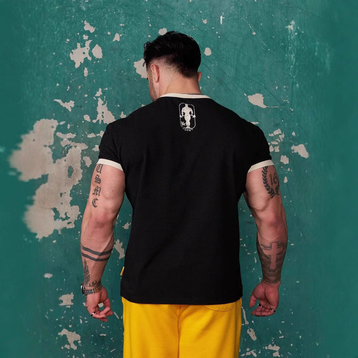 Men's Vintage Training Shirt with Crew Neck Contrast Cuffs and Retro Bodybuilding Print Mune Fashion
