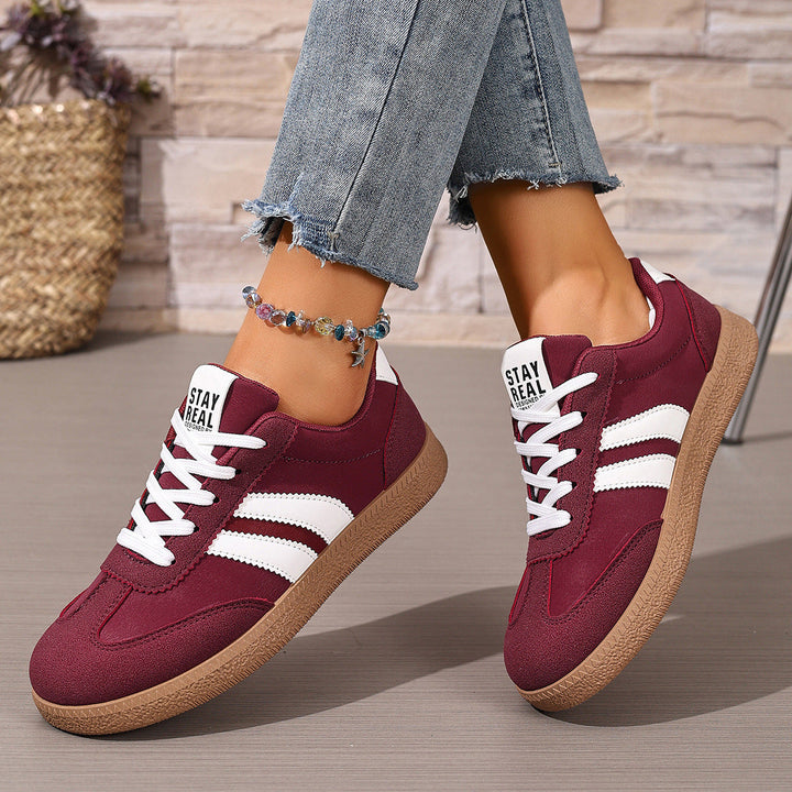 Ladies Urban Lifestyle Sneaker with sporty upper material and slip-resistant sole Mune Fashion