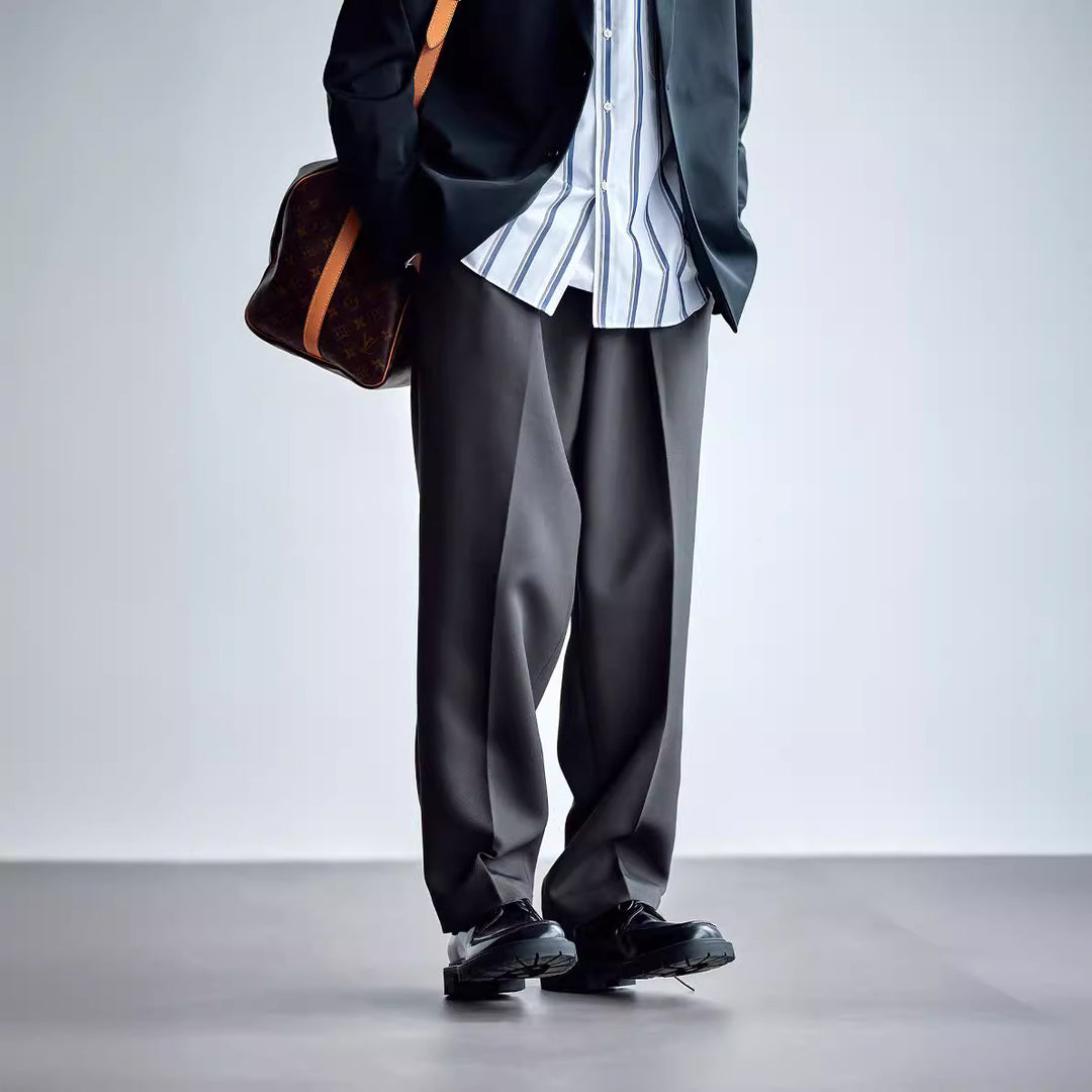 Men's Wide Chino Trousers with Pleats and Loose Fit Mune Fashion