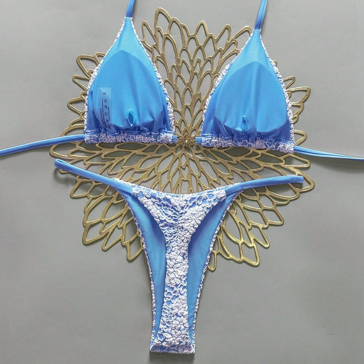 Women's triangle bikini with textured crochet look Mune Fashion