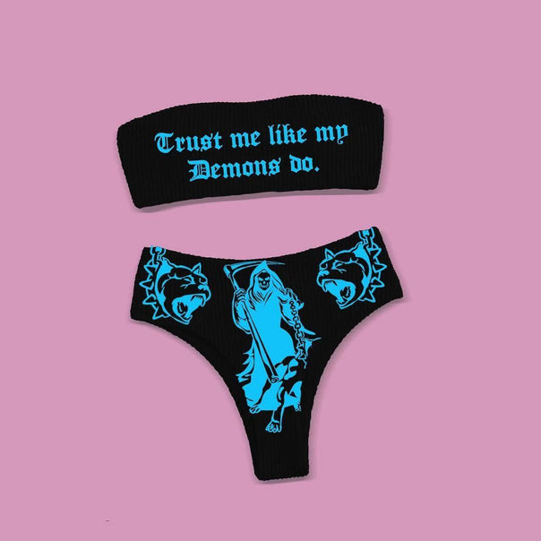 Ladies Bandeau Bikini Set with striking graphic print Mune Fashion