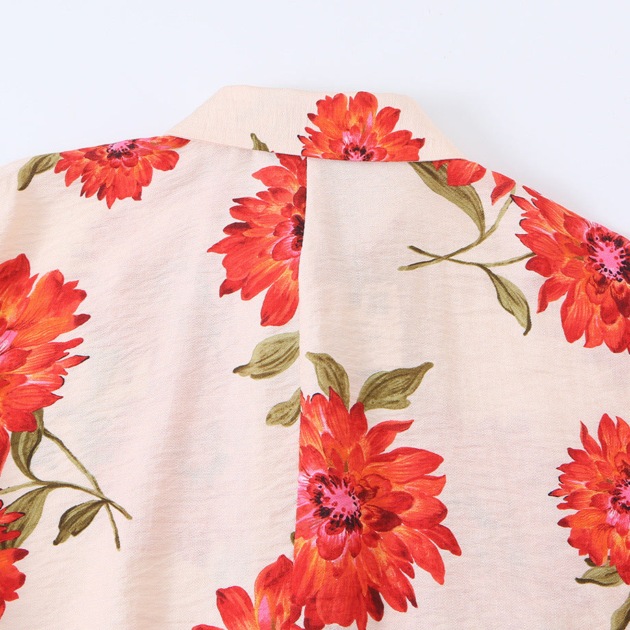 Women's oversized blouse with floral print, full button placket and three-quarter sleeves Mune Fashion
