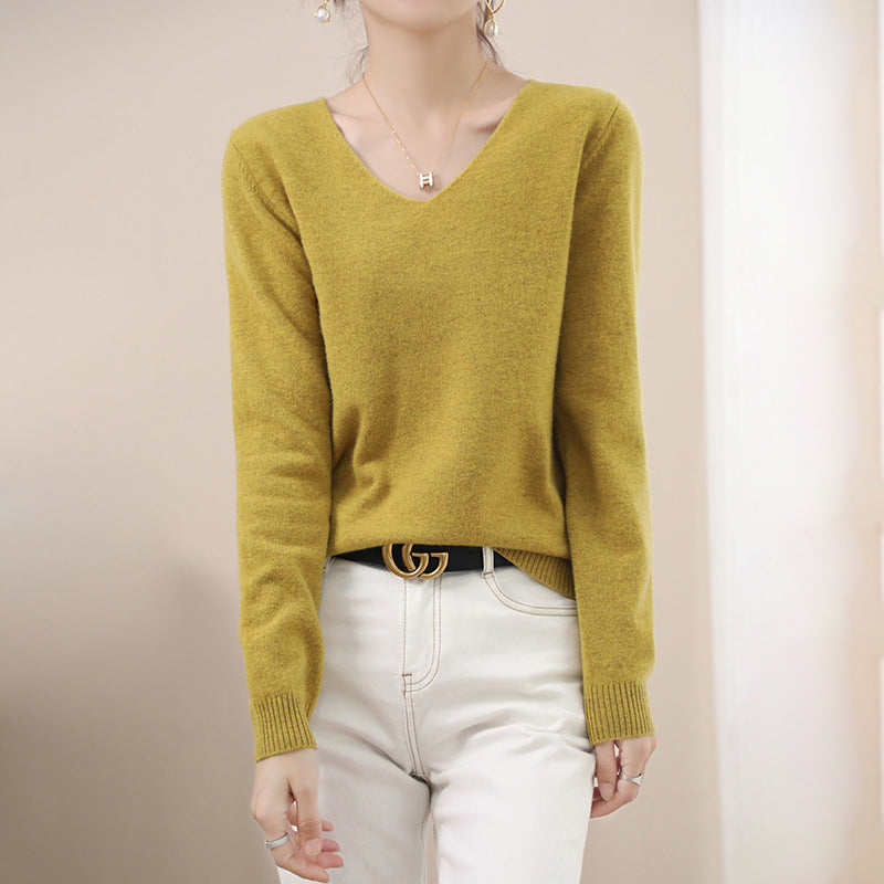 Ladies V-neck pullover in cashmere look with casual fit and ribbed cuffs Mune Fashion