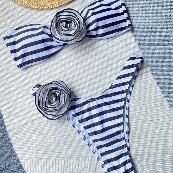 Women's bandeau bikini with enchanting floral decor Mune Fashion