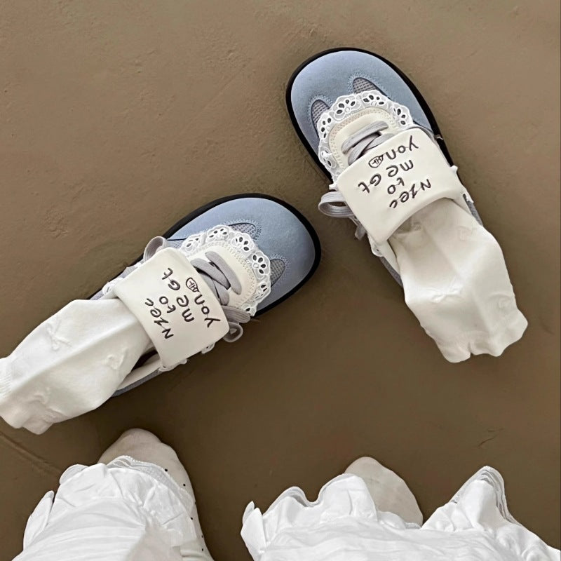 Ladies sneakers with fashionable ruffle details and cushioning sole Mune Fashion
