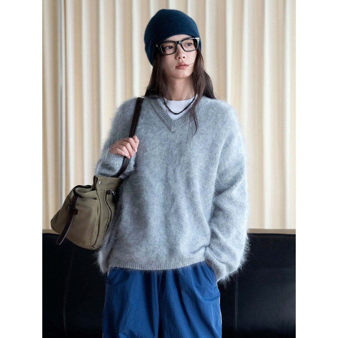 Women's Soft Fluffy V-Neck Sweater with Loose Silhouette Mune Fashion