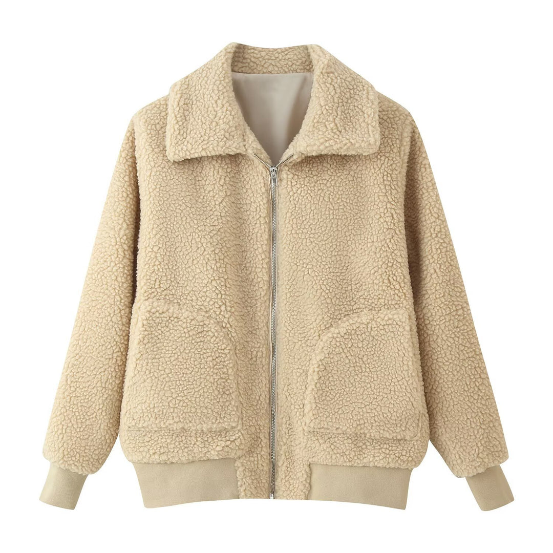 Ladies Oversized Teddy Jacket with Zipper, Collar and Patch Pockets Mune Fashion
