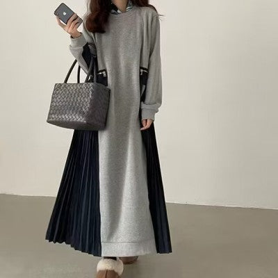 Women Long Oversize Sweat Dress with Round Neck, Pleated Side Inserts and Side Pockets Mune Fashion