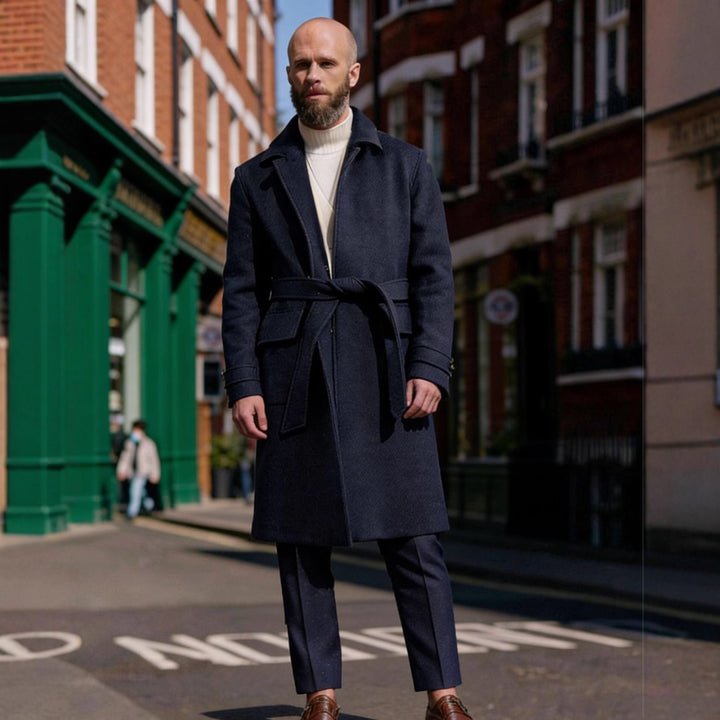 Men's wool coat in a long tailored cut with notched collar and flap pockets Mune Fashion
