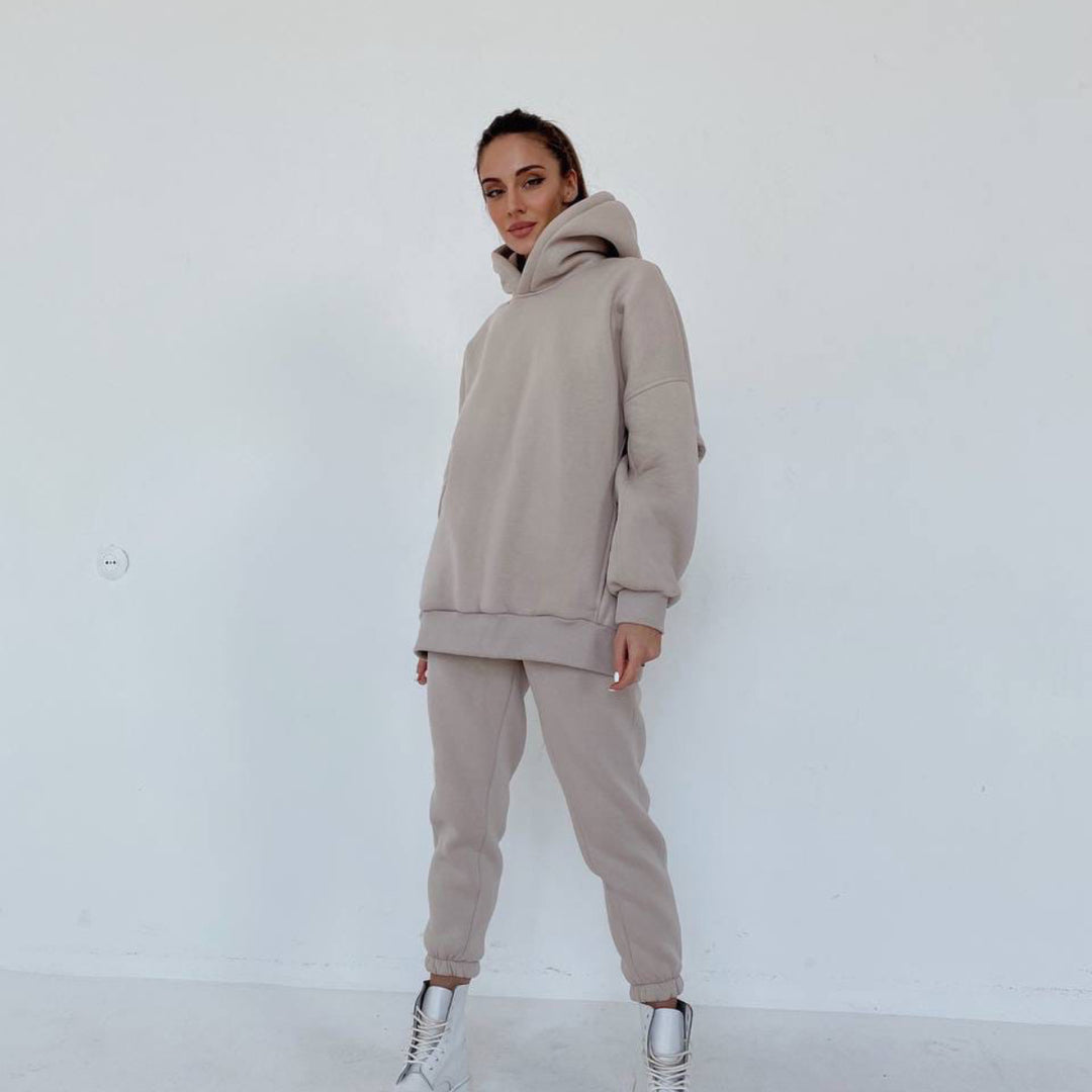 Women's oversized hoodie loungewear set with extra large hood and tailored joggers Mune Fashion