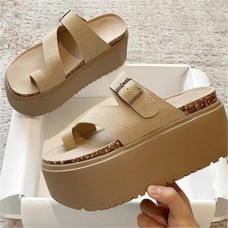 Women's platform sandals with toe strap, cork footbed and adjustable buckle Mune Fashion
