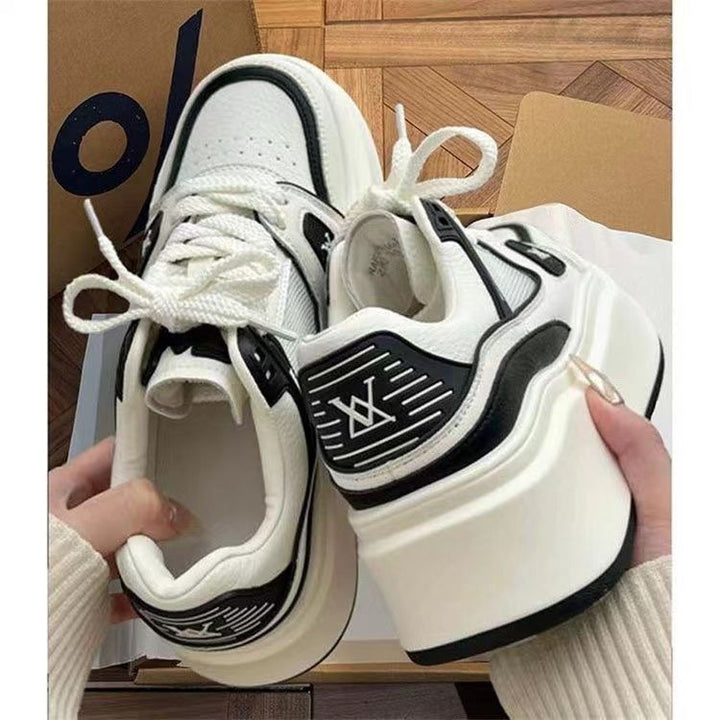 Women's Chunky Sneakers with fashionable design and cushioning sole Mune Fashion