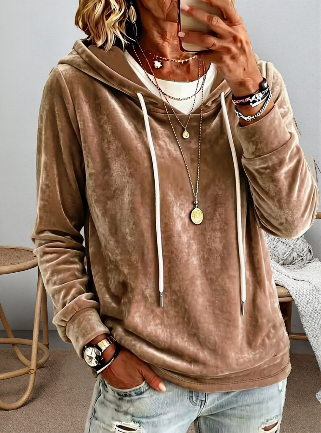 Women's Velvet Hoodie with Drawstring and Casual Oversized Fit Mune Fashion