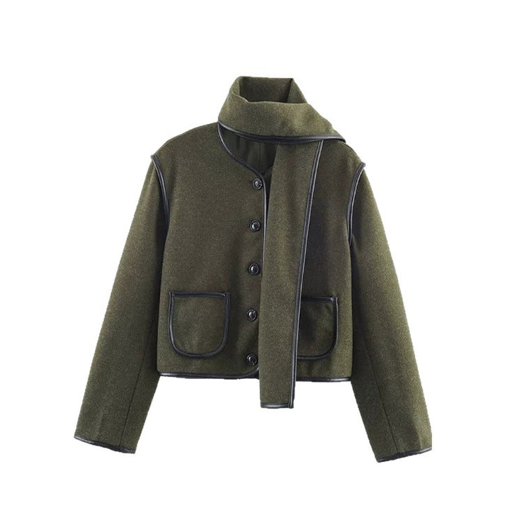 Women’s short jacket in boxy cut made of wool blend with integrated slit scarf and leather piping Mune Fashion