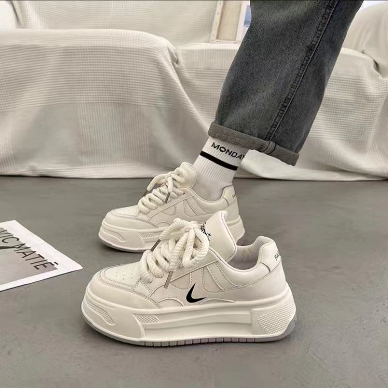 Women's Sporty Platform Sneakers Mune Fashion