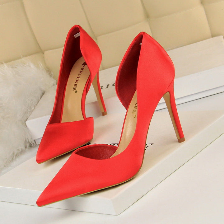 Ladies Elegant Stiletto Pumps with Open Heel and Pointed Design Mune