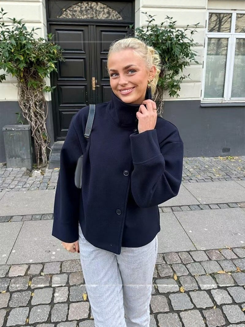 Ladies fashionable and comfortable jacket