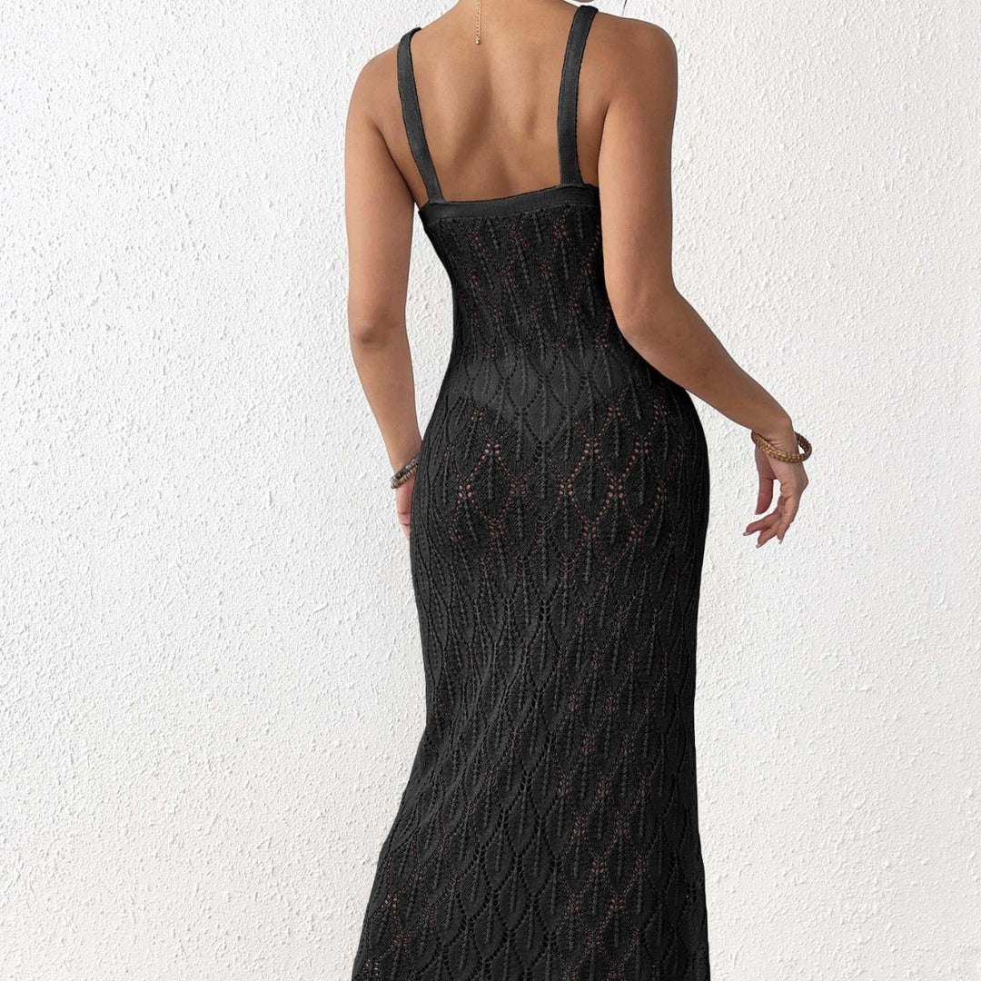 Women's crochet maxi dress with an elegant flower detail Mune Fashion