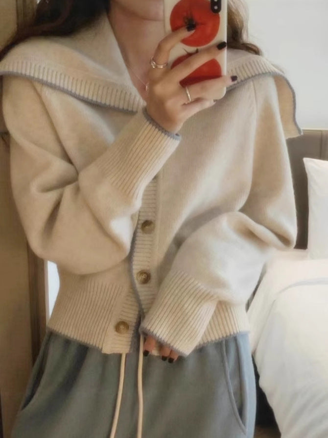 Women’s knit cardigan with oversized sailor collar and contrast edge Mune Fashion