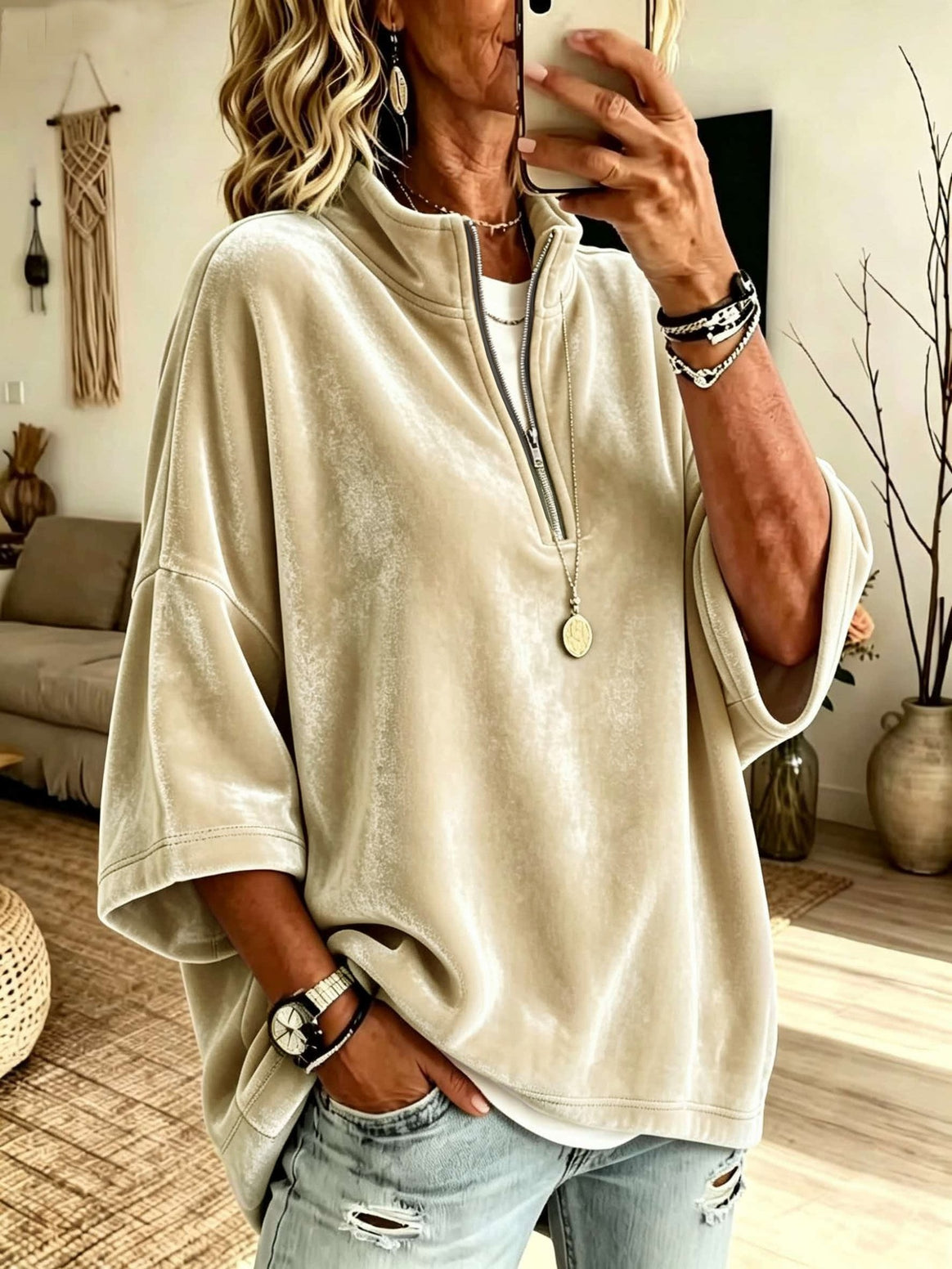 Women's Oversize Velvet Sweater with Short Zipper and Stand-Up Collar Mune Fashion