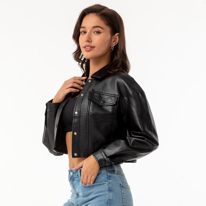 Ladies nan short leather jacket in trucker style with boxy cropped fit Mune Fashion