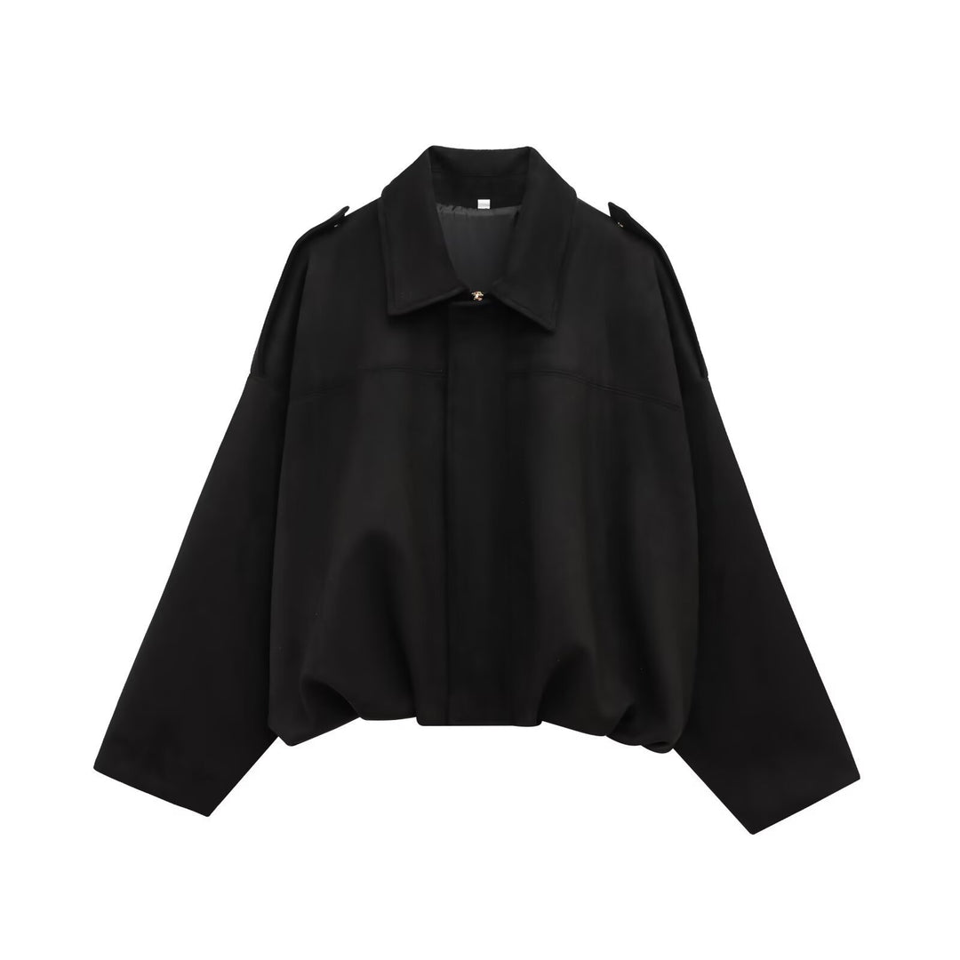 Women slightly oversized short jacket in suede look with lapel collar, shoulder flaps and elastic hem Mune Fashion