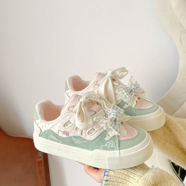 Women's sneakers with playfully romantic details and comfortable soles Mune Fashion
