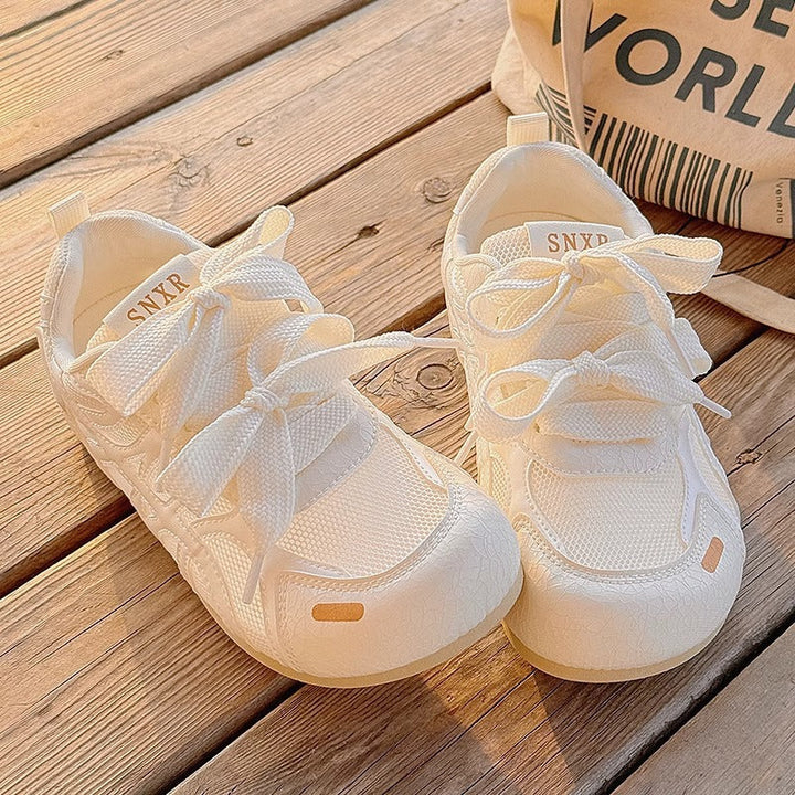 Women's sporty sneakers with high-quality mesh upper material and comfortable sole Mune Fashion