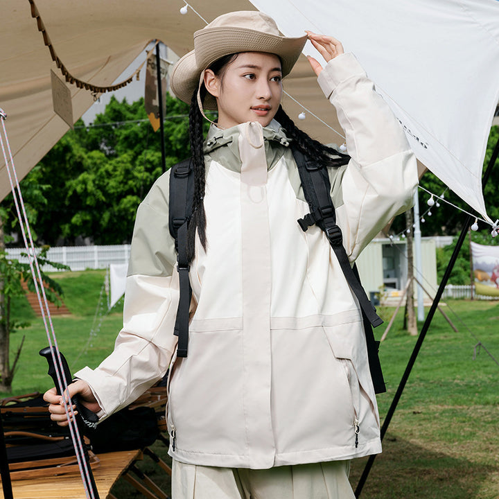 Women two-layer breathable outdoor and trekking jacket with adjustable hood Mune Fashion