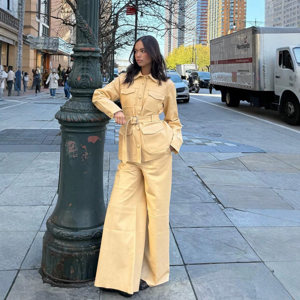 Women's Tailored Utility Jacket in Safari Style with Wide Tie Belt and Flap Pockets
