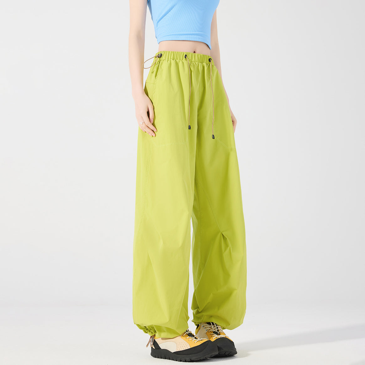 Women's wide technical cargo pants with drawstring waistband Mune Fashion