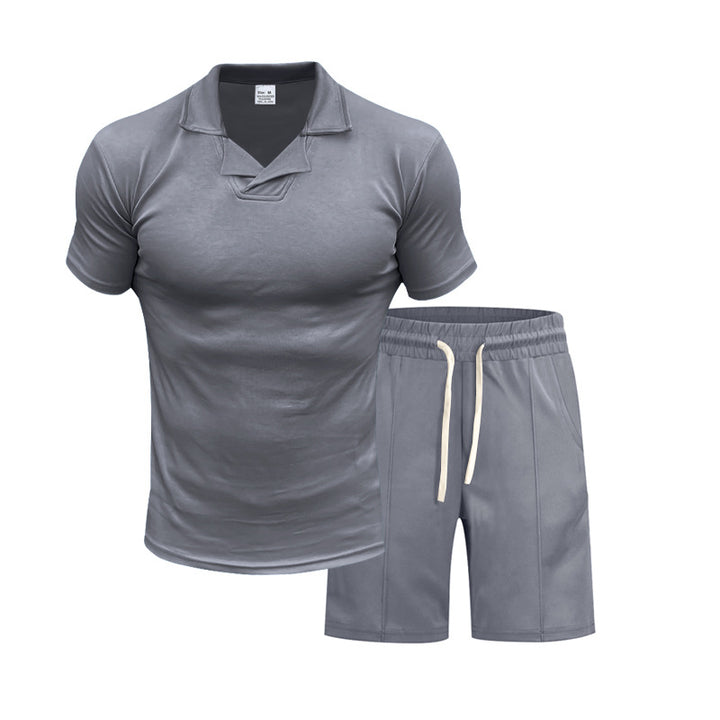 Men's short-sleeved polo lounge set with V-insert at the collar and drawstring bermuda Mune Fashion