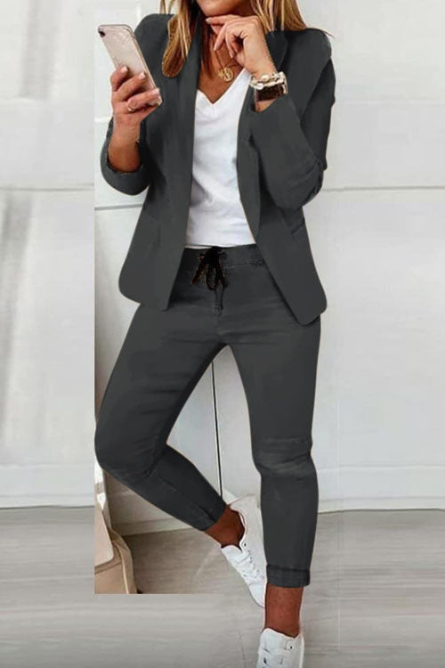 Women's two-piece blazer jogger set with tailored blazer and elastic waistband trousers Mune Fashion