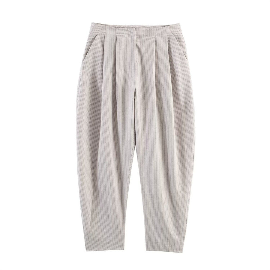 Women High-Waisted Pleated Pants with Loose Fit and Narrow Ankle Area Mune Fashion