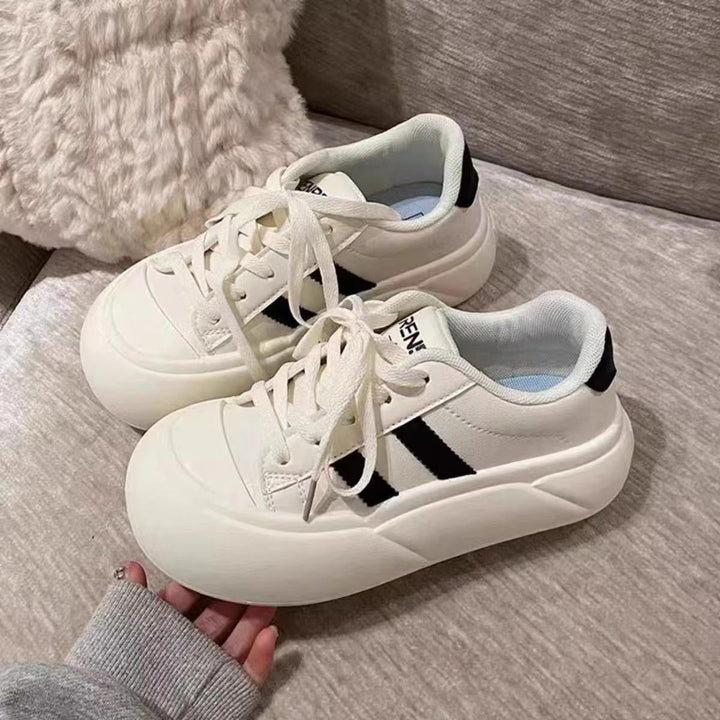 Women's Comfortable Sneakers with Innovative Sole Mune Fashion