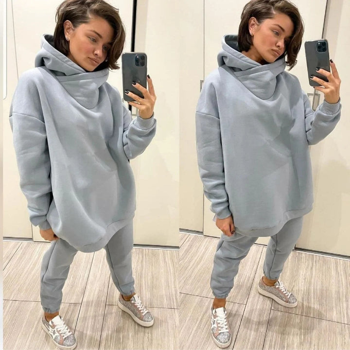Women's Oversize Hoodie Set with Funnel Neck and Thermally Lined Jogging Pants Mune Fashion