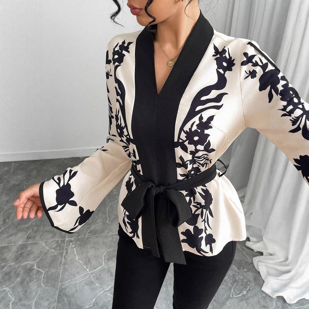 Women's kimono blouse with floral print, V-neck and waist tie belt Mune Fashion