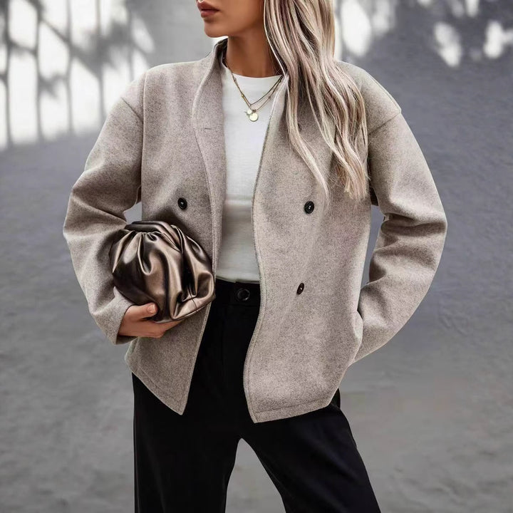 Ladies Elegant and timeless wool blazer jacket