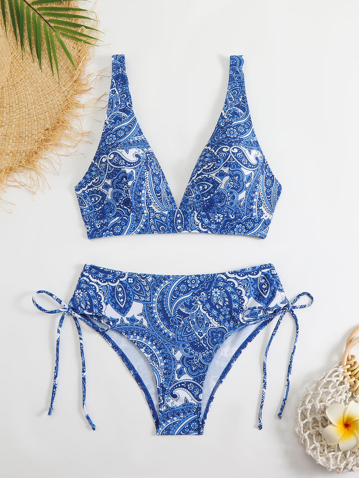 Women's bikini set with playful paisley pattern and side lacing Mune Fashion