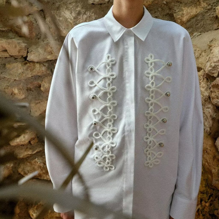 Women Oversized Blouse with Decorative Frog Closures and Shirt Collar Mune Fashion