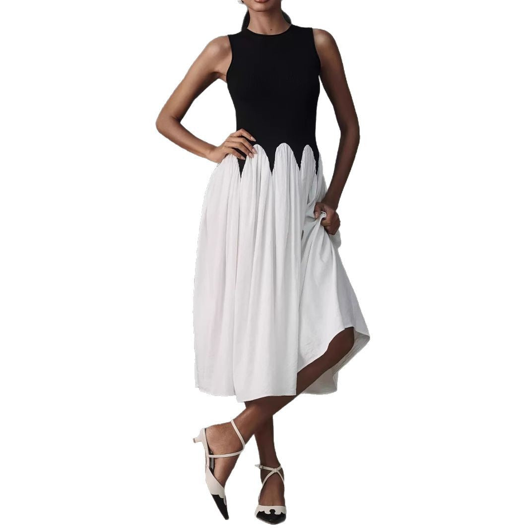 Women’s sleeveless midi dress with fitted ribbed top and flowing tiered skirt Mune Fashion