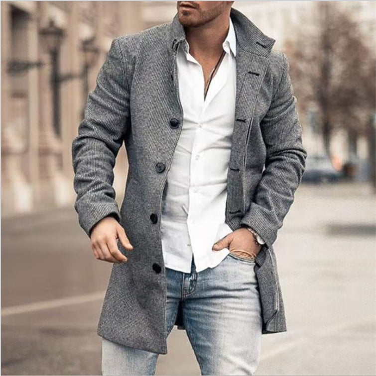 Men's checkered short coat with tailored silhouette, lapel collar, and patch side pockets Mune Fashion