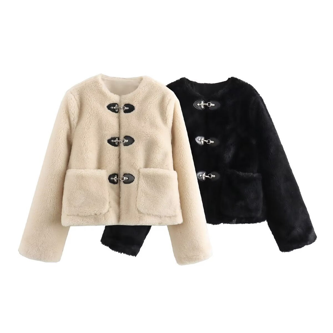 Women's teddy jacket with toggle fastenings and large patch pockets Mune Fashion