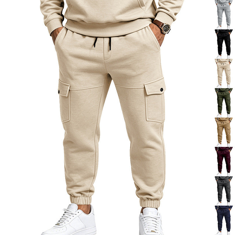 Men's cargo jogging pants with side flap pockets, drawstring and elastic cuffs Mune Fashion
